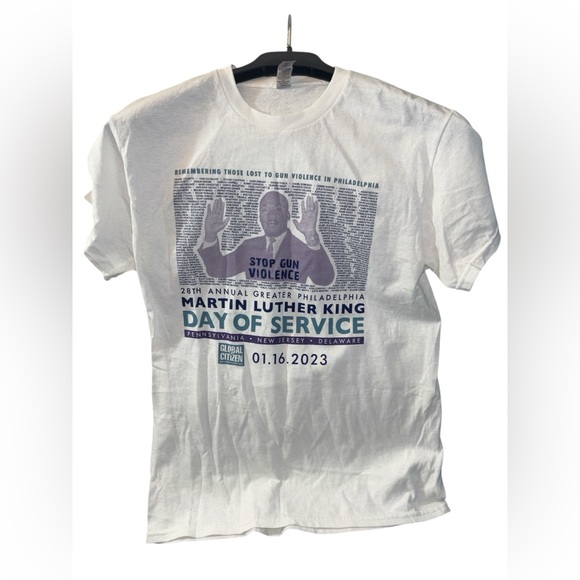 GLOBAL CITIZEN Tops - 🧧 GLOBAL CITIZEN - MLK Day of Service 2023 Philadelphia Graphic Tee FINAL PRICE